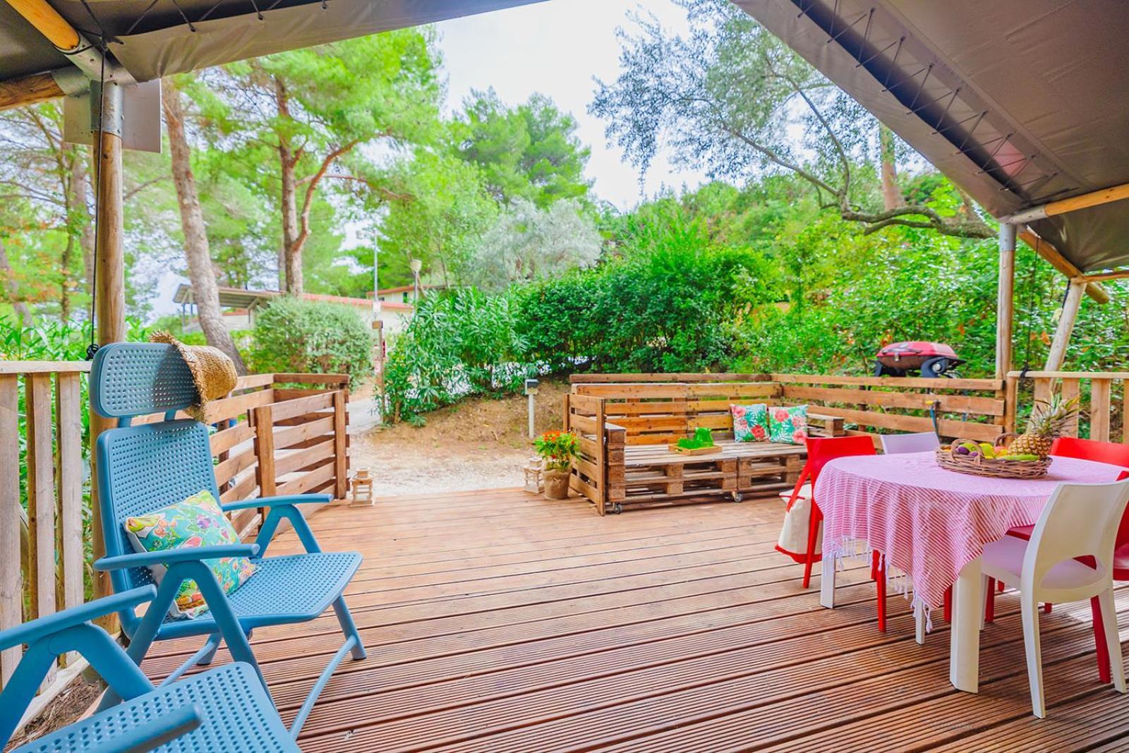 Le Pianacce Camping Village 카스타니에토카르두치 외부 사진
